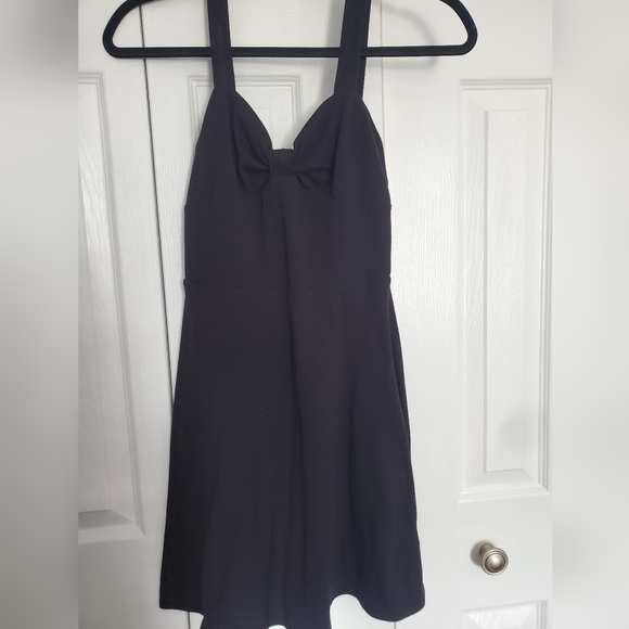 black wide strap loose dress - Picture 2 of 7